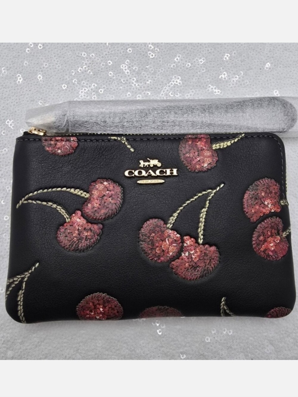 Coach Sequined Cherry Print Corner Zip Wristlet Black Red Smooth Leathe - Picture 3 of 11